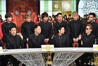 10位は「EXILEの足跡振り返る『金スマ』特番に卒業メンバー含む18人登場」より、TBS系「中居正広のキンスマスペシャル」のワンシーン。