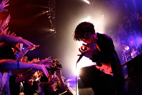 山中拓也（Vo, G）（Photo by Viola Kam ［V'z Twinkle］）