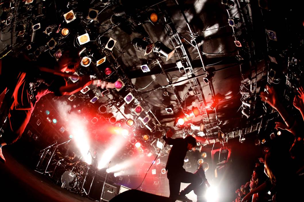 Equal、1stアルバム全曲を動画で試聴