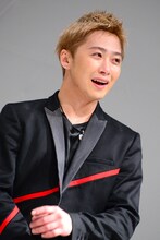 涙を浮かべる大野雄大。