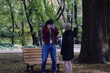 黒猫チェルシー「グッバイ」のミュージックビデオのワンシーン。