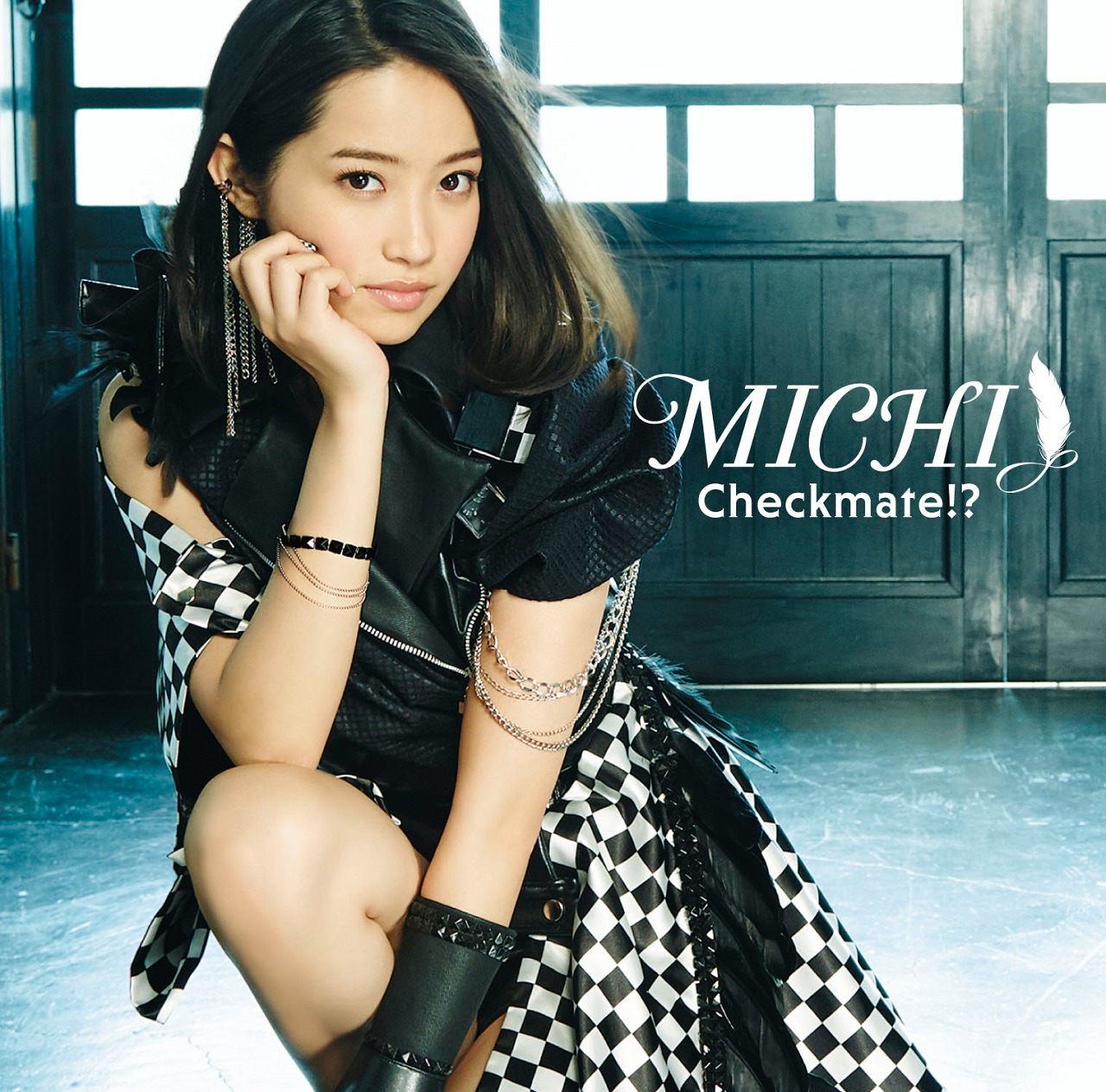 MICHI「Checkmate!?」初回限定盤ジャケット