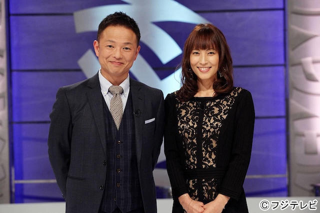 「MUSIC FAIR」より、左から恵俊彰、鈴木杏樹。