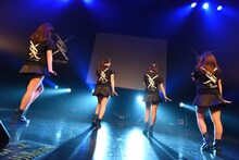 PassCode 1stワンマンツアー「TRIAL OF PASSCODE」の様子。