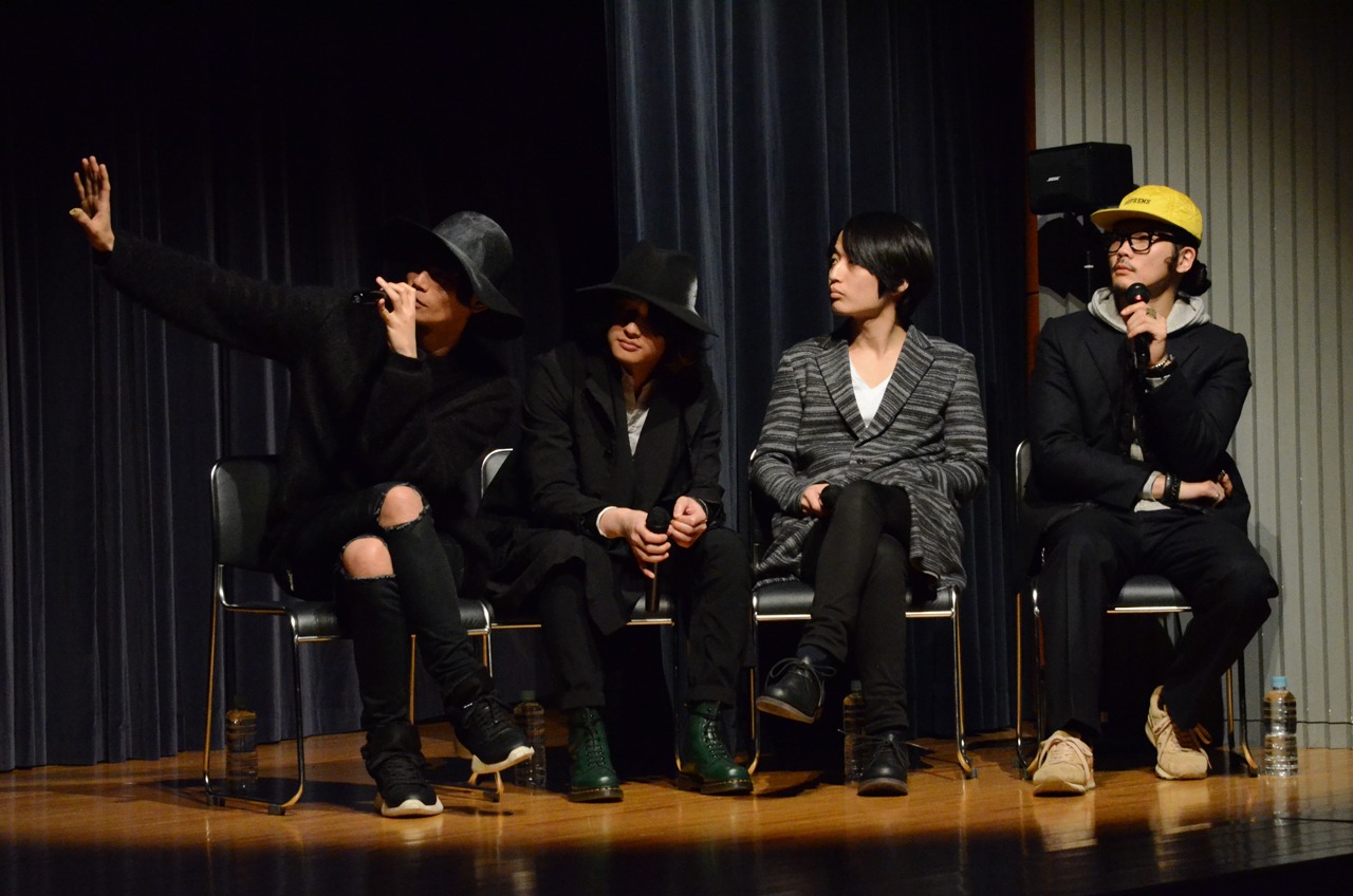 [Alexandros]