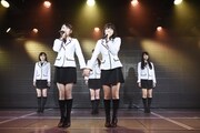 新潟・NGT48劇場にて行われた初日公演「PARTYが始まるよ」の様子。(c)AKS