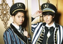 バックボーカルのコーイチとタカシ。