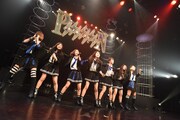 「PiiiiiiiN 愛ある青春ROCK NIGHT! 2ND ANNIVERSARY LIVE supported by TOKYO IDOL PROJECT」の様子。