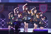 ももいろクローバーZ