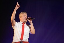 RYO-Z（写真提供：ワーナーミュージック・ジャパン）