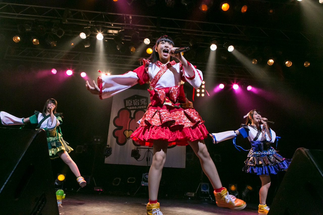 「神が宿る場所～2016！謹賀新年！O-EAST！～」の様子。（撮影：藤巻祐介）