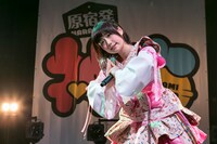 小山ひな（撮影：藤巻祐介）