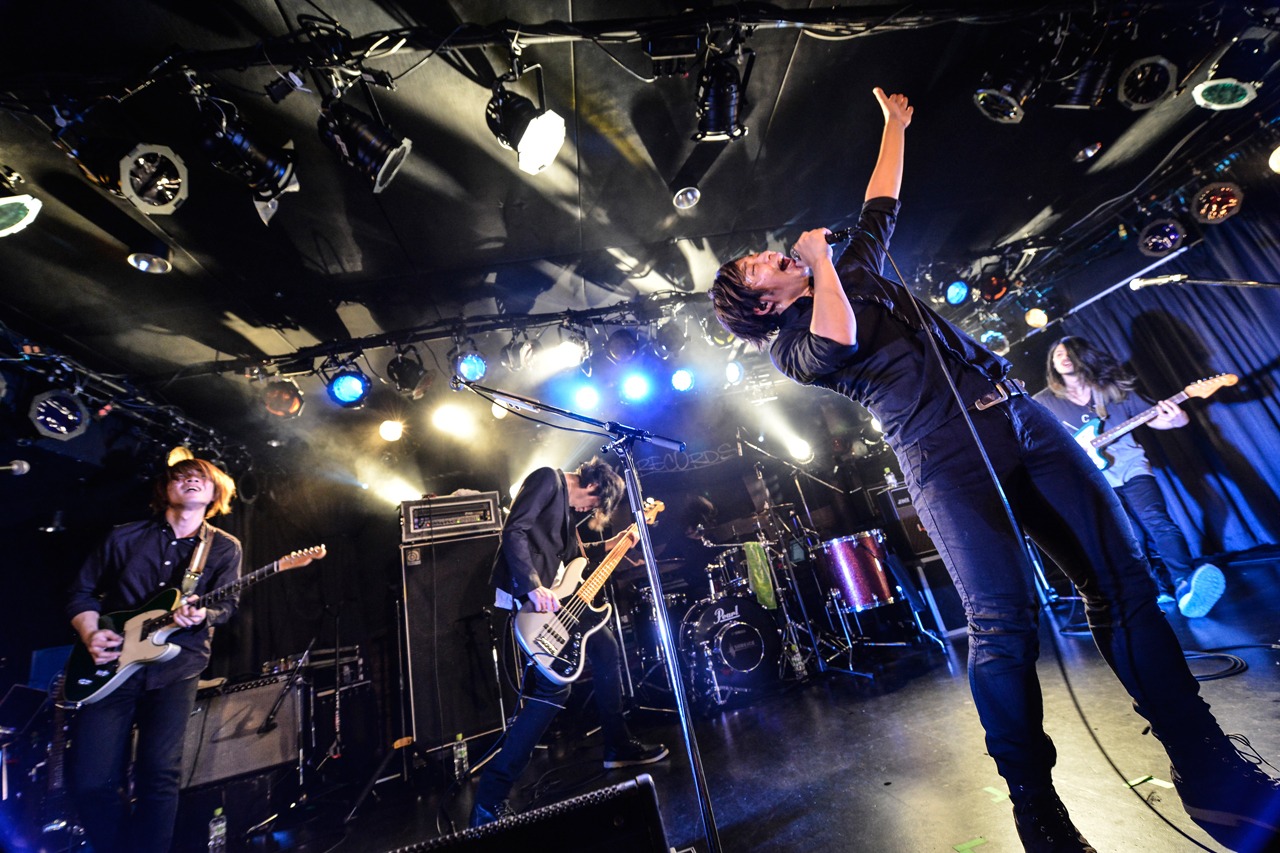 asobius（Photo by AZUSA TAKADA）