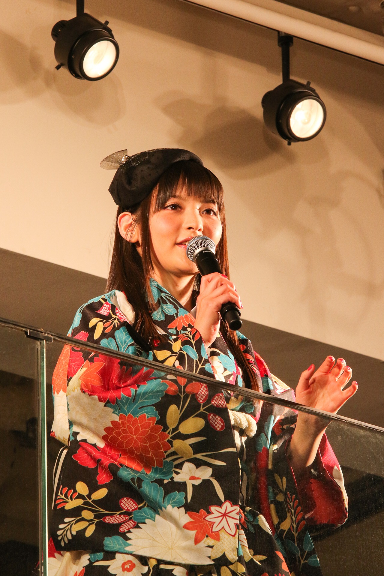 上坂すみれ