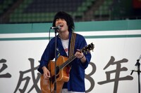 渡辺大知（Vo）（写真提供：ソニー・ミュージックレコーズ）