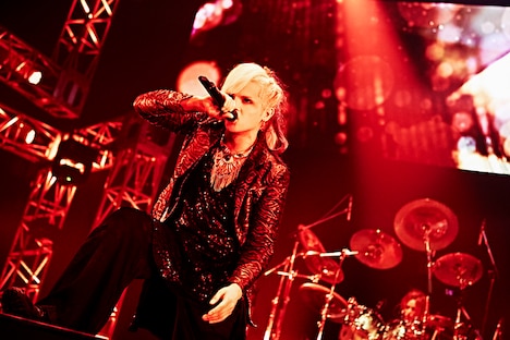 昴（Vo）（写真提供：B.P.RECORDS）