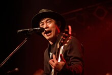 「宮沢和史 コンサートツアー 2016 MUSICK」初日公演の様子。（撮影：ほりたよしか）