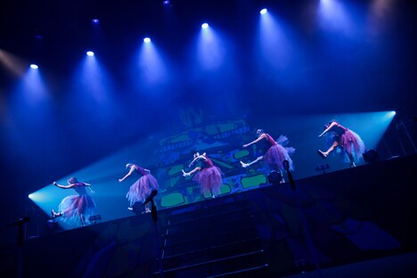 「HimeKyun"Run before the wind"第一章」の様子。（撮影：西槇太一）