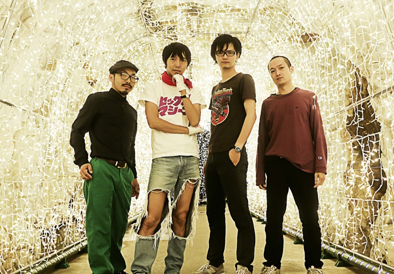 セックスマシーン、ライブDVD付きシングル「新世界へ」発売