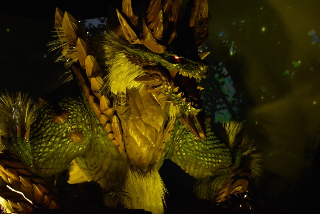 【刻印なし】USJ モンスターハンター ジンオウガ　【記念】 Amazon.co.jp: モンスターハンター ジンオウガ USJ限定ver