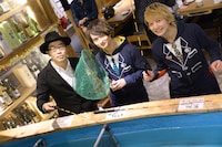 左から鈴木拓、To-i、RYUJI。