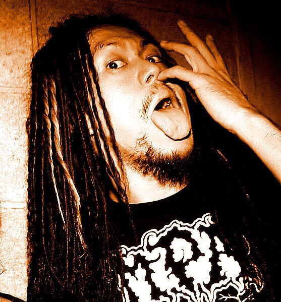 今回のコラボについてコメントを寄せた、マキシマムザ亮君（マキシマム ザ ホルモン / 歌と6弦と弟）