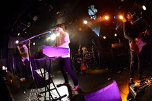 SHE'S（撮影：緒車寿一）