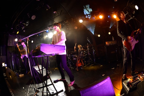 SHE'S(撮影:緒車寿一)