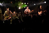 SHE'S（撮影：緒車寿一）