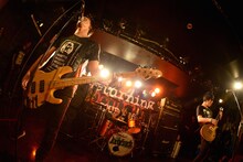 locofrank「"Returning" Tour 2016」東京・新代田FEVER公演の様子。（撮影：半田安政[showcase]）