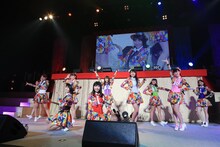 「SUPER☆GiRLS 日本列島縦断の旅・感謝記念公演～歩み続ける少女たち～」の様子。（写真提供：iDOL Street）
