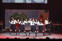 欅坂46ダンス部（写真提供：Sony Music Records）
