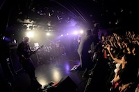 Xmas Eileen （撮影：緒車寿一）