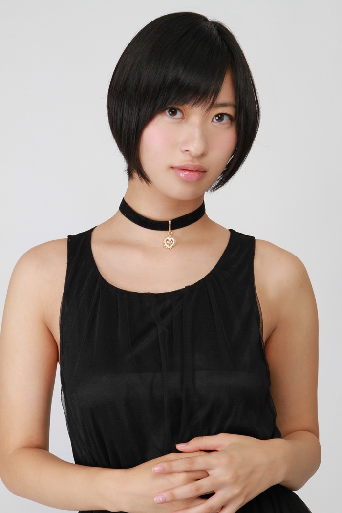 倉持由香