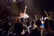 「植田真梨恵Live of Lazward Piano "Old-fashioned."」福岡公演の様子。（撮影：竹谷さくら）