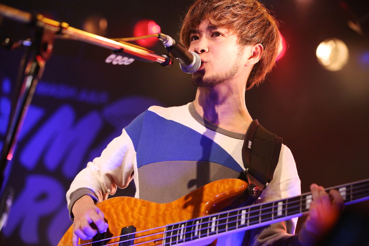 三原康司（B, Vo / フレデリック）（Photo by Viola Kam ［V'z Twinkle］）