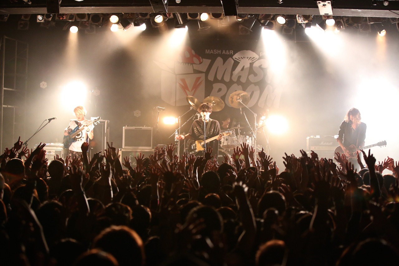 THE ORAL CIGARETTESのライブの様子。（Photo by Viola Kam ［V'z Twinkle］）