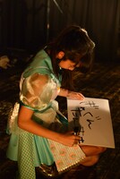 しりとりをする井出ちよの。