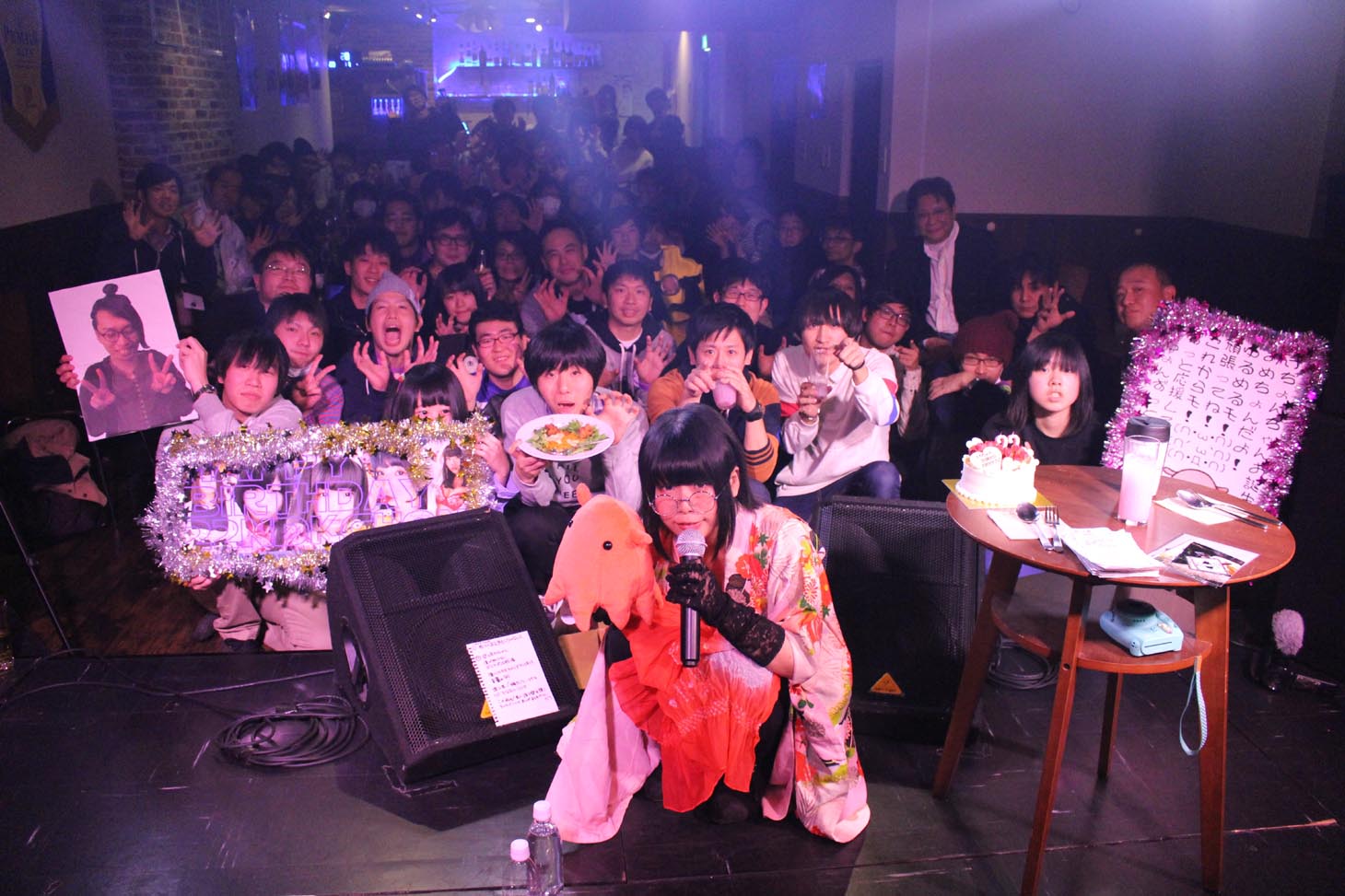 「けちょんのおたんじょうびかい」の様子。（写真提供：YOU'LL RECORDS）