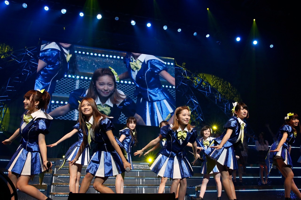 「AKB48単独リクエストアワー セットリストベスト100 2016」1月17日昼公演の様子。(c)AKS