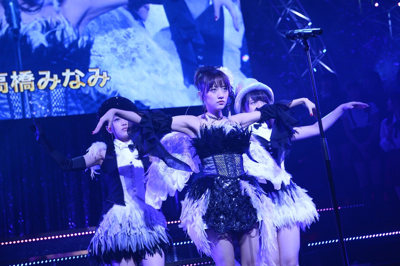 「AKB48単独リクエストアワー セットリストベスト100 2016」1月18日の公演の様子。(c)AKS