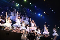 「AKB48単独リクエストアワー セットリストベスト100 2016」1月18日の公演の様子。(c)AKS