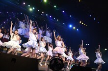 「AKB48単独リクエストアワー セットリストベスト100 2016」1月18日の公演の様子。(c)AKS