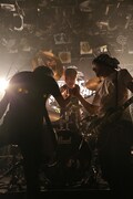 BUZZ THE BEARS「Q TOUR 2015-2016」東京・渋谷CLUB QUATTRO公演の様子。（撮影：桝田哲也）