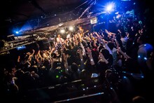 「Godspeed you!リリースツアー『CRセプテンバーミー』-確率変動突入- ツアーファイナル東京編」の模様。（Photo by ナカオユウカ）