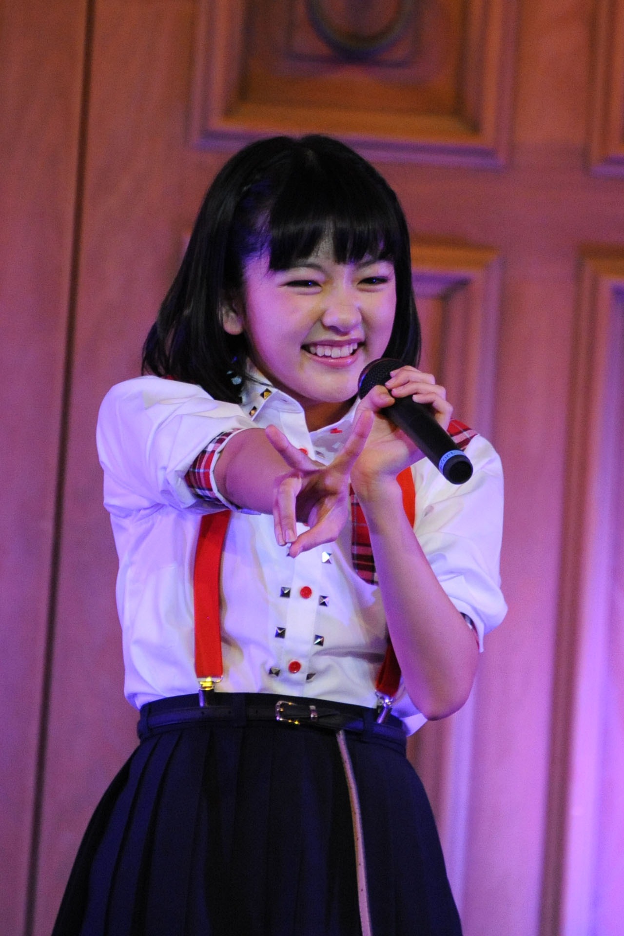 上田理子