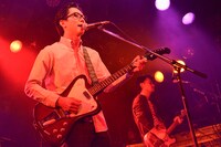 桃野陽介（Vo, G）（撮影：古渓一道）