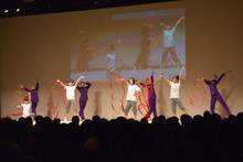 さくら学院「新体操の授業」1時限目の様子。