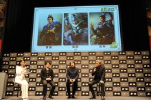 好きな三国志の登場人物を解説する吉川晃司。