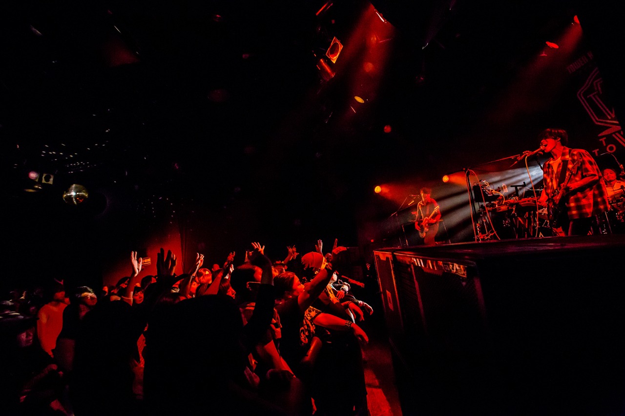 avengers in sci-fiのライブの様子。（Photo by Takashi "TAKA" Konuma）